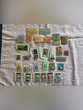 Lot #8 Vintage Worldwide Stamps Paraguay Lebanon Morocco Congo 30pc